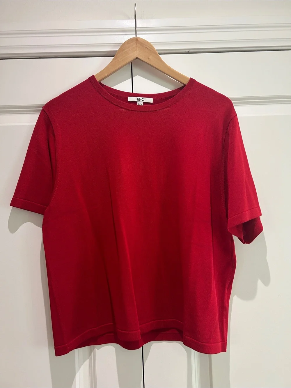 UNIQLO Boxy Knitted T-Shirt - Picture 2 of 3